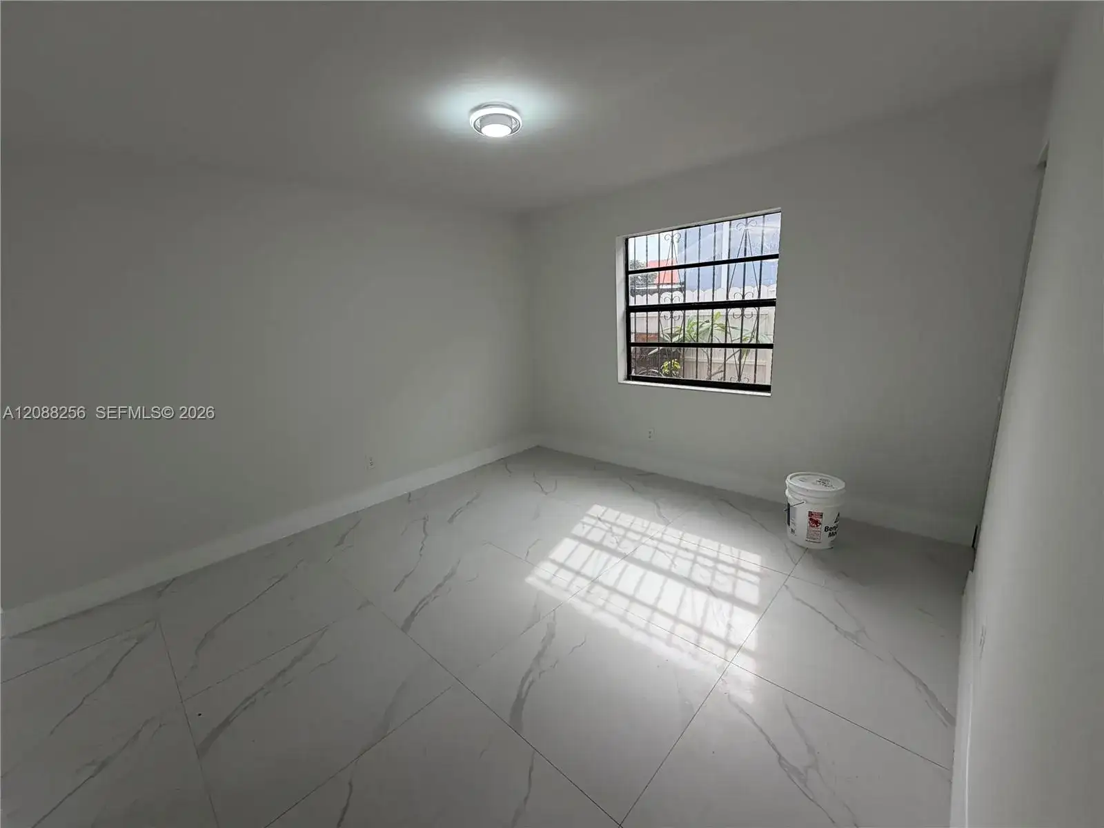 595 E 8th St # 595, Hialeah FL 33010 photo 5