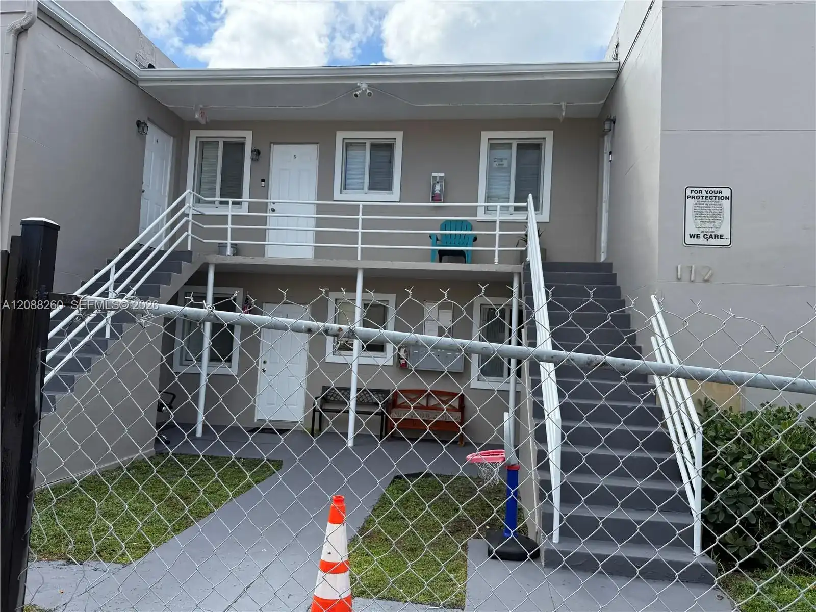 172 NW 12th St # 1, Miami FL 33136