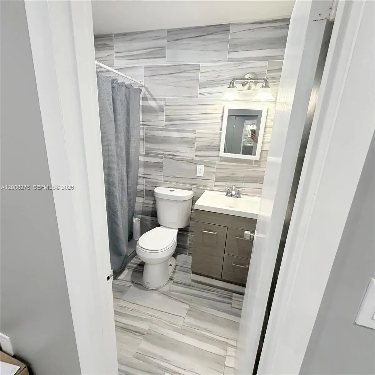 10305 SW 149th Ter, Miami FL 33176 photo 5
