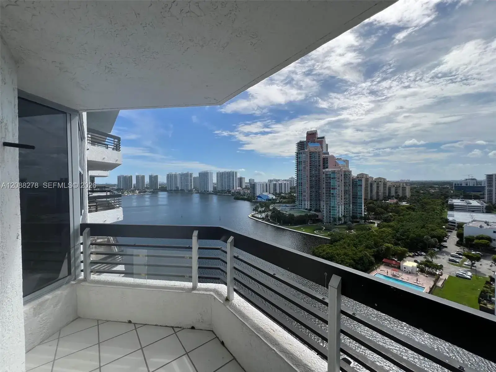 3530 Mystic Pointe Dr # 1903, Aventura FL 33180 photo 2