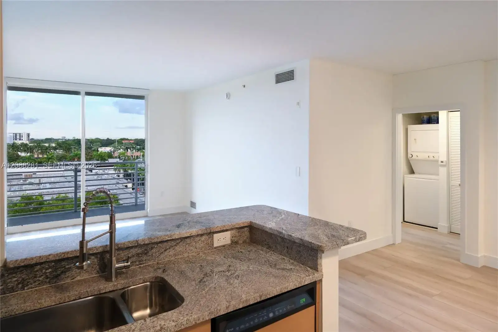 2775 NE 187th St # 511, Aventura FL 33180 photo 3