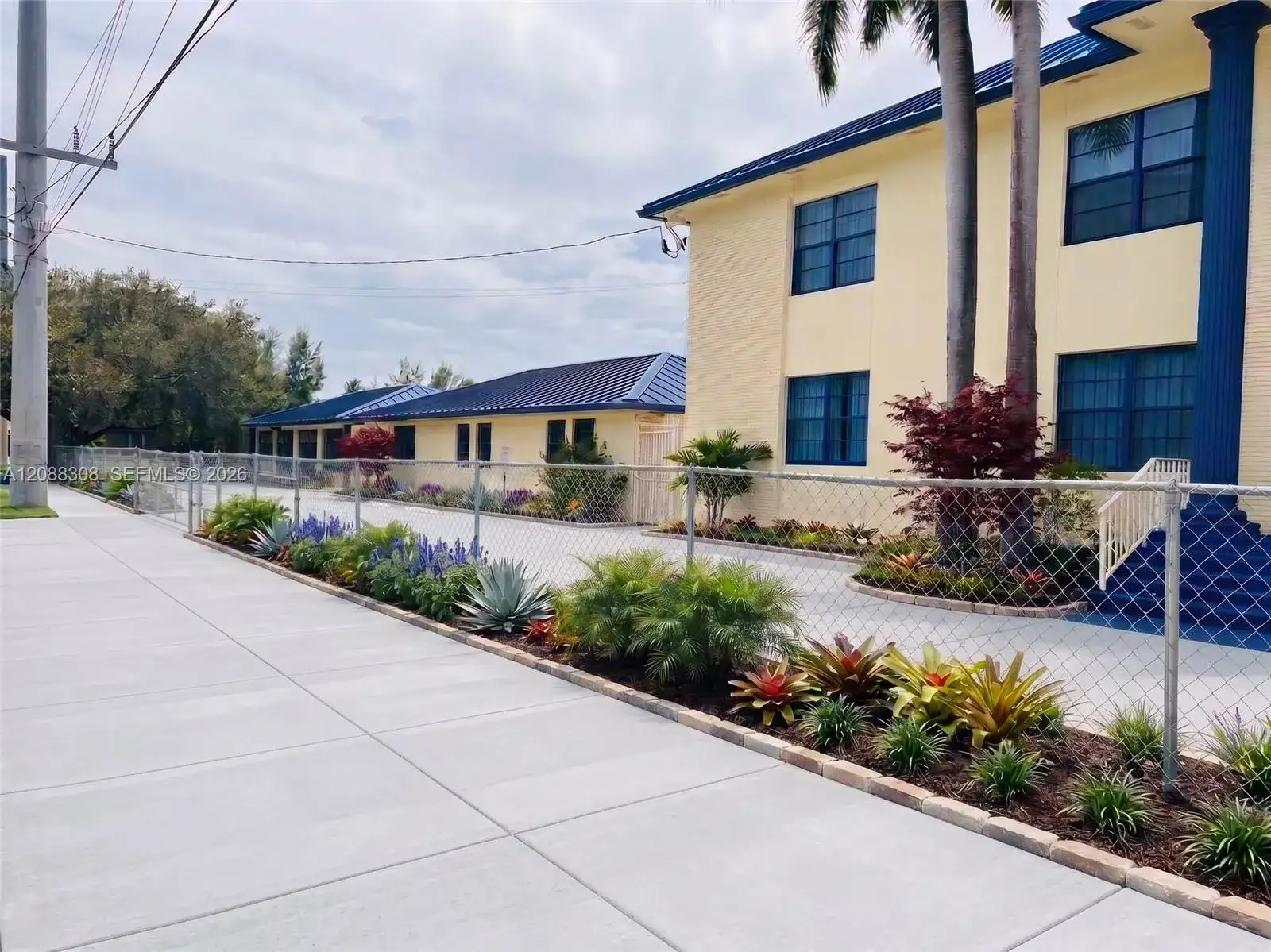 8700 NW 5th Ave, El Portal FL 33150 photo 3