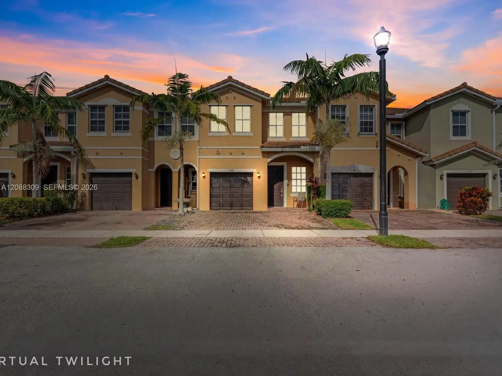 1386 SE 23rd Ter, Homestead FL 33035