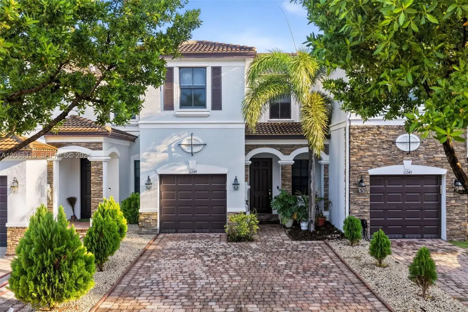 11249 NW 88th Ter, Doral FL 33178