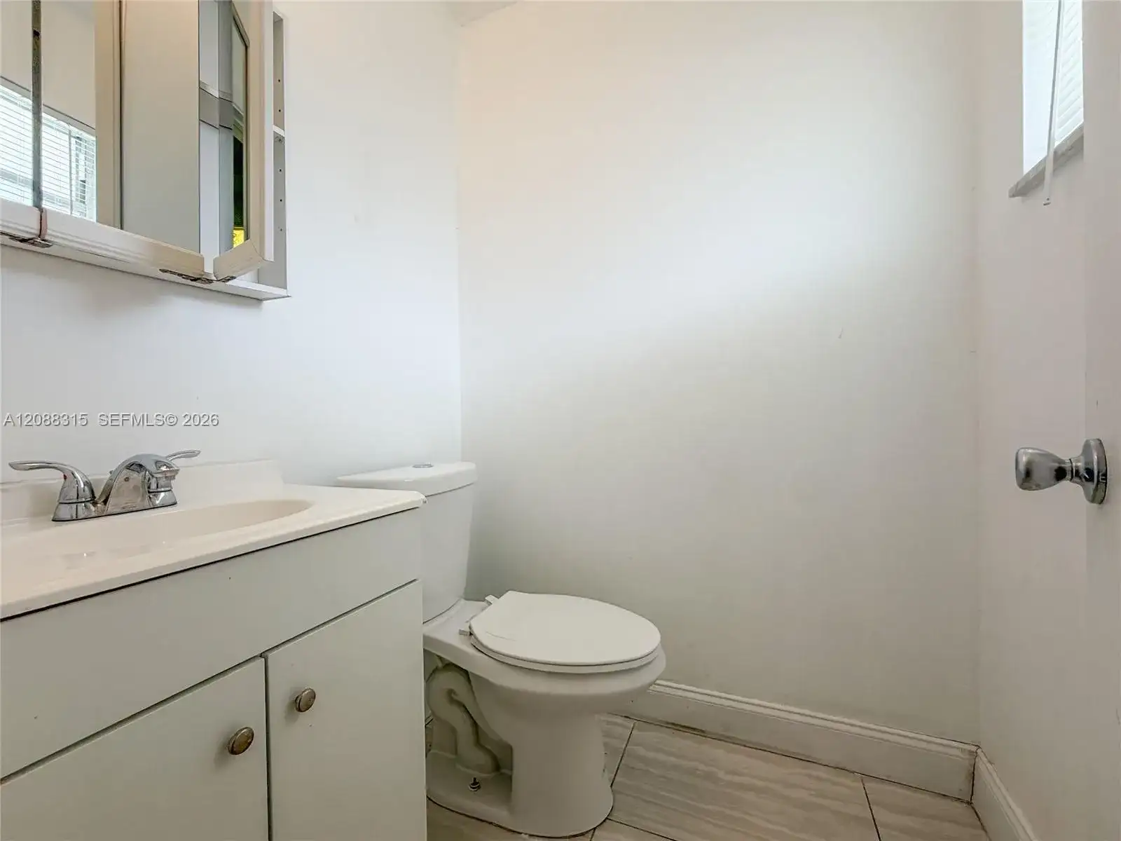 5160 SW 40th Ave # 4D, Dania Beach FL 33314 photo 4