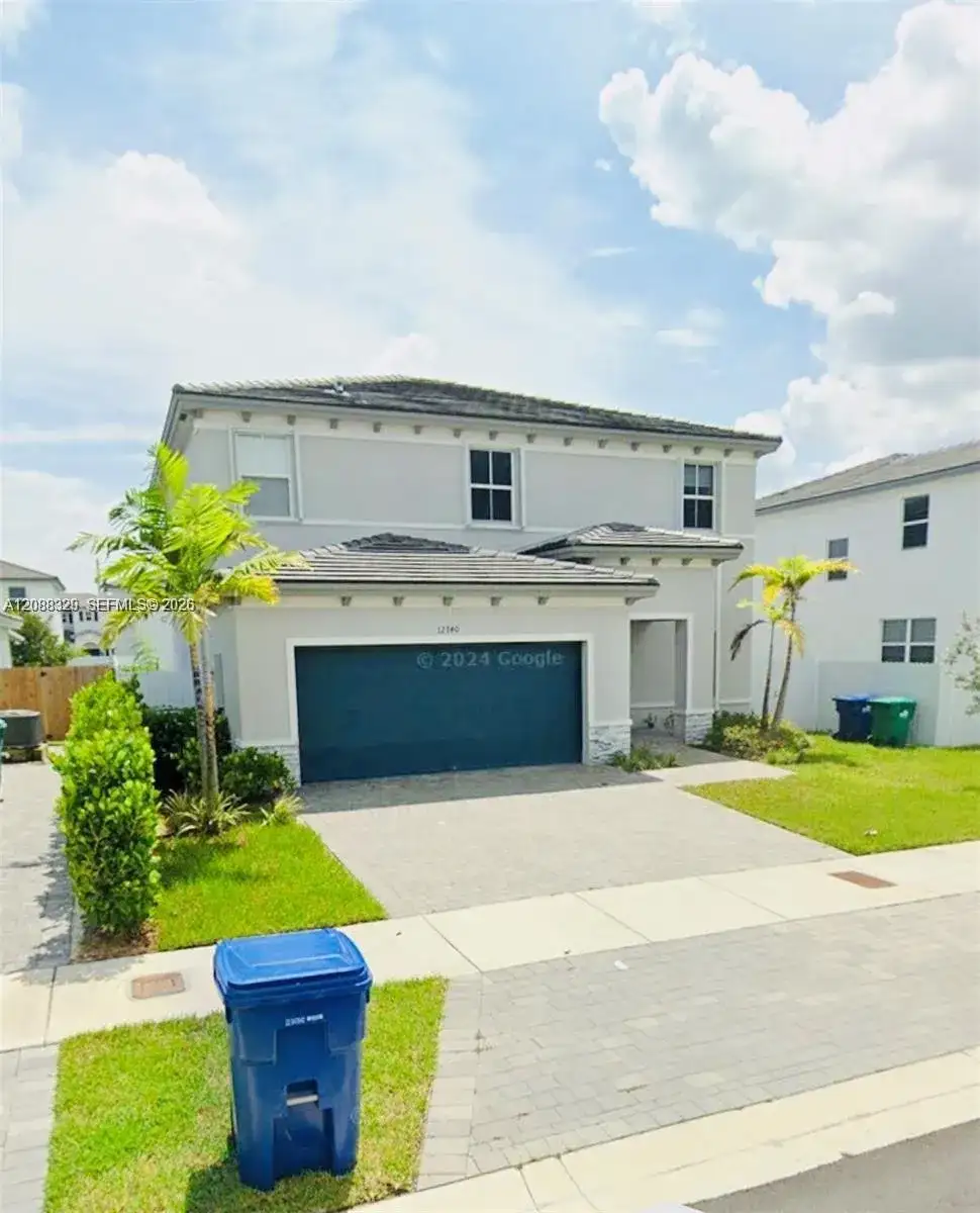 12740 SW 214th Ter, Miami FL 33177 photo 2