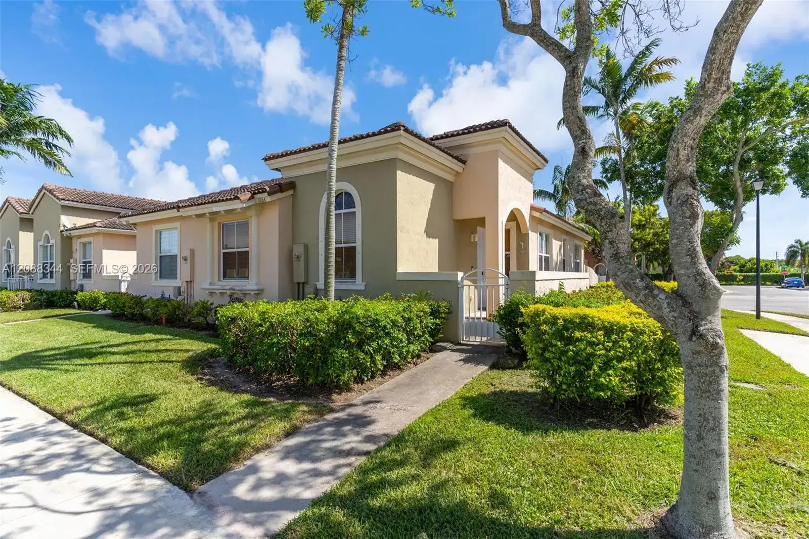 11064 SW 237th Ln, Homestead FL 33032 photo 2