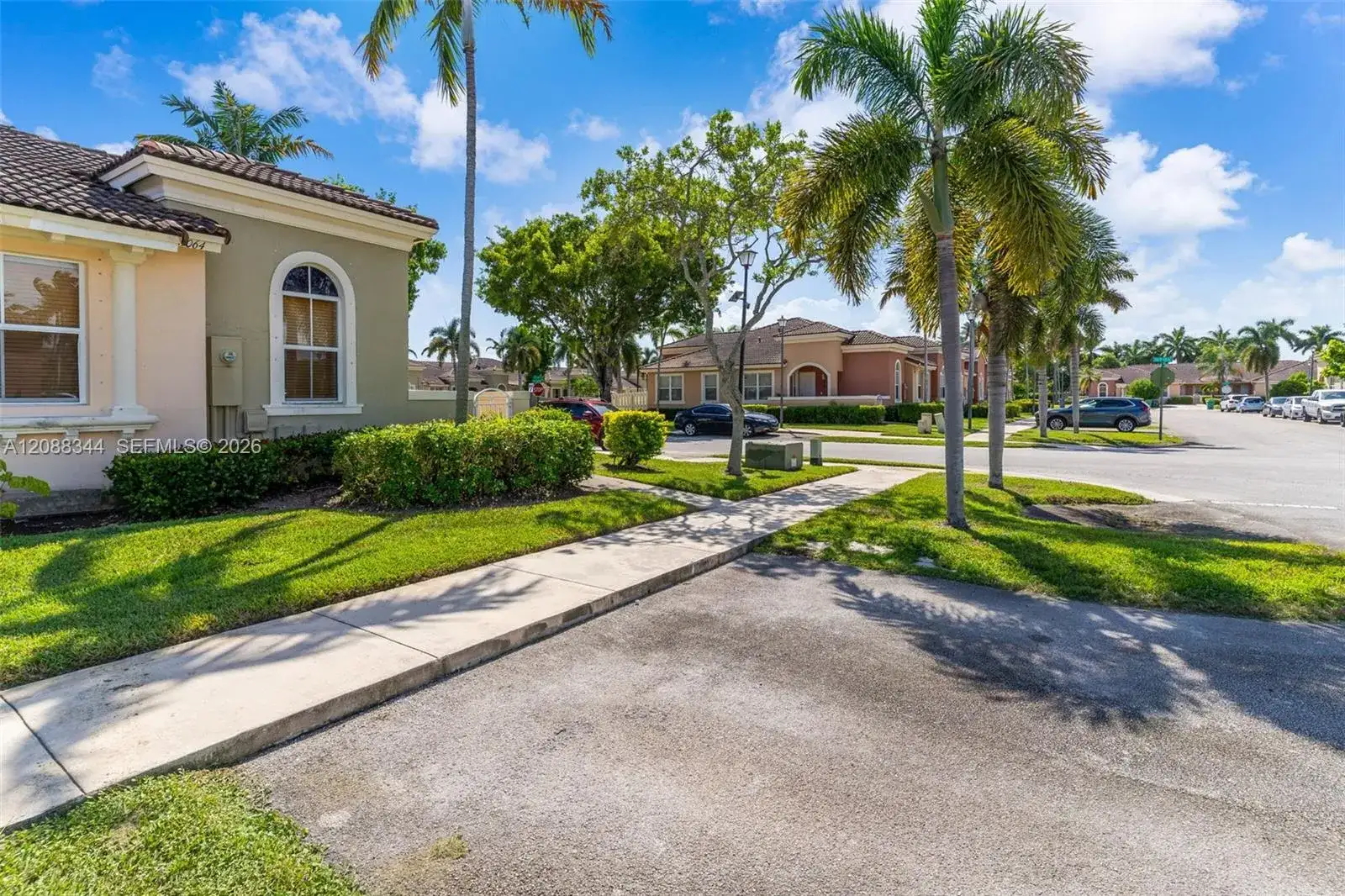 11064 SW 237th Ln, Homestead FL 33032 photo 3