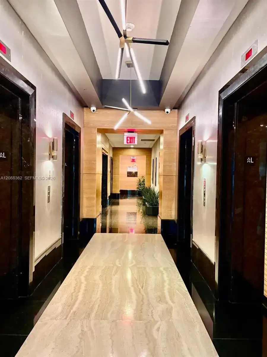 950 Brickell Bay Dr # 4505, Miami FL 33131 photo 4