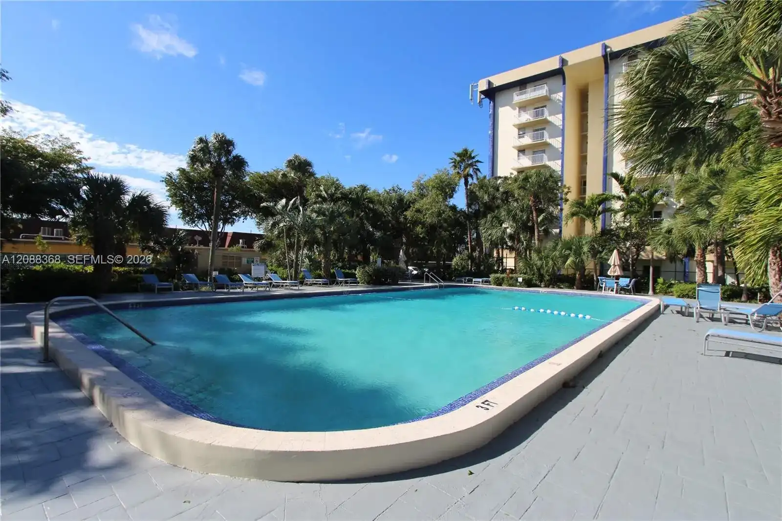 4550 NW 9th St # 606E, Miami FL 33126
