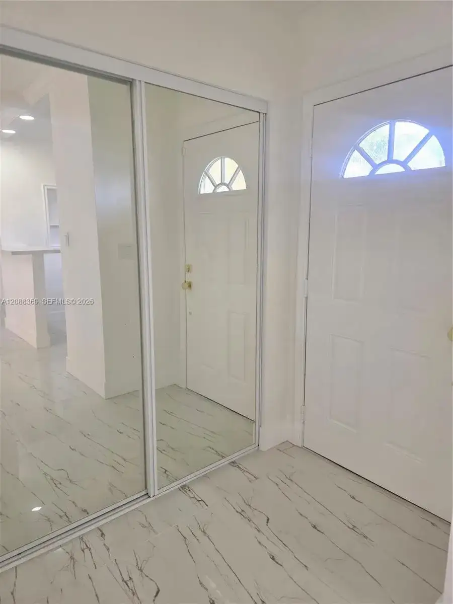 840 NE 199th St # 208B, Miami FL 33179 photo 3