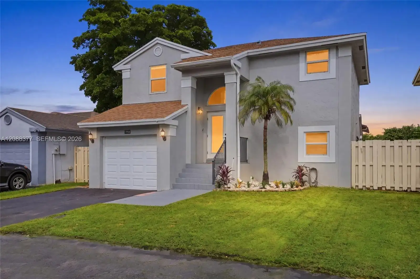 3724 NW 107th Ter, Sunrise FL 33351 photo 2