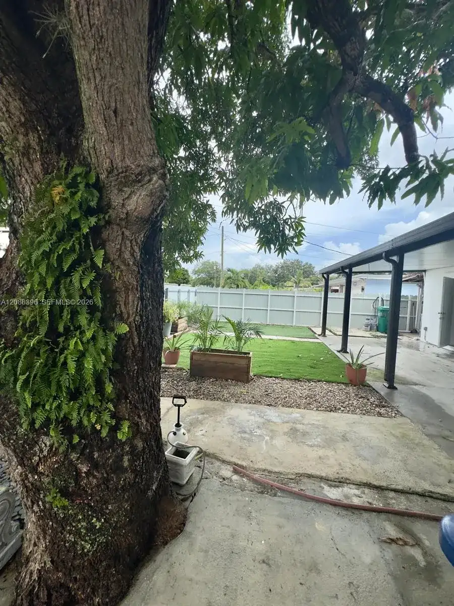 9947 NW 22nd Ave # 1, Miami FL 33147 photo 2