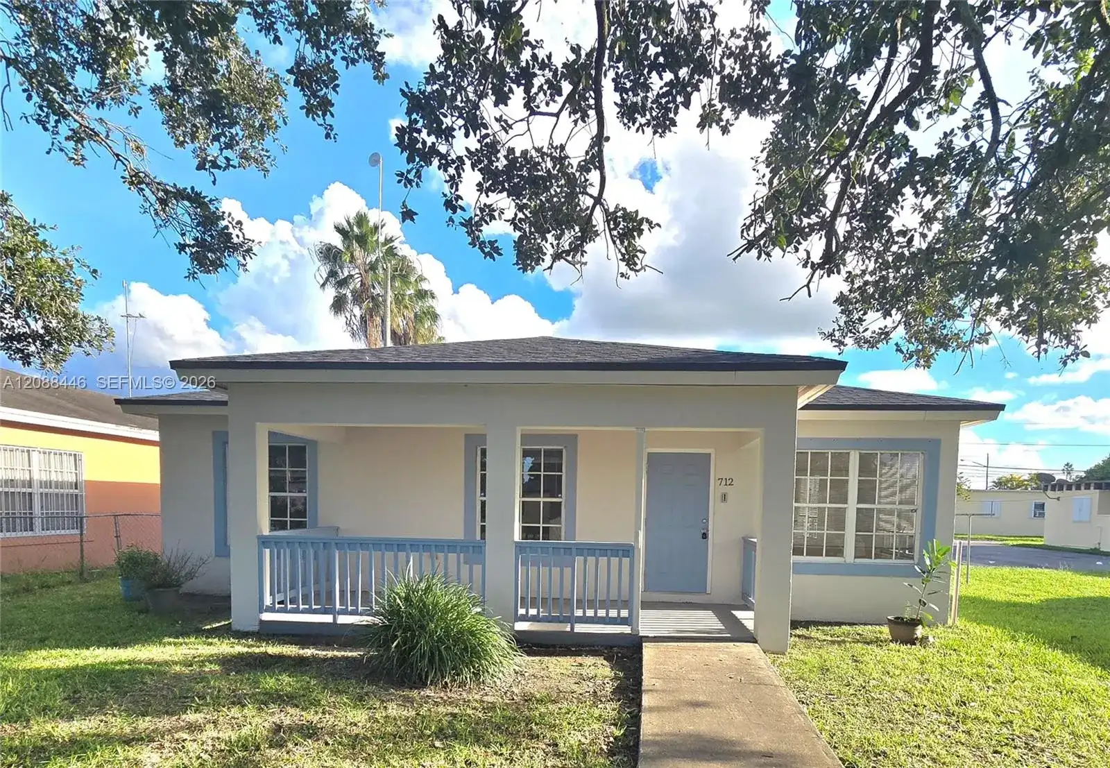 712 SW 6th St, Homestead FL 33030