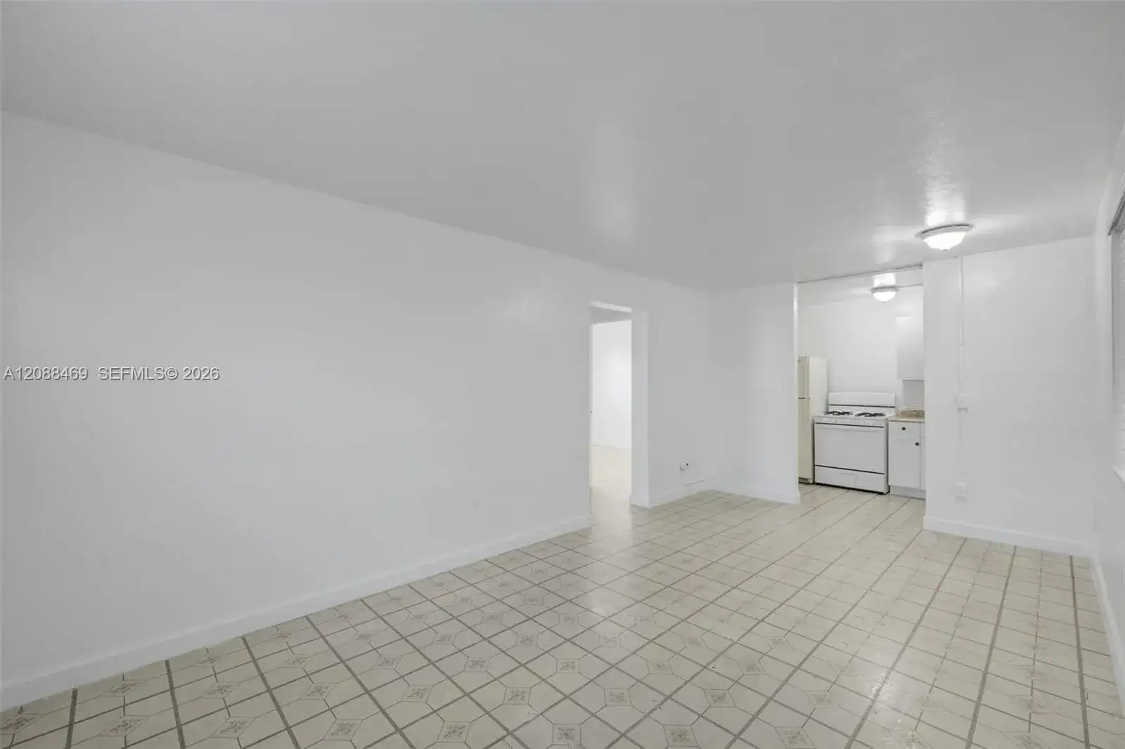 126 SW 18th Ave # 4, Miami FL 33135 photo 5