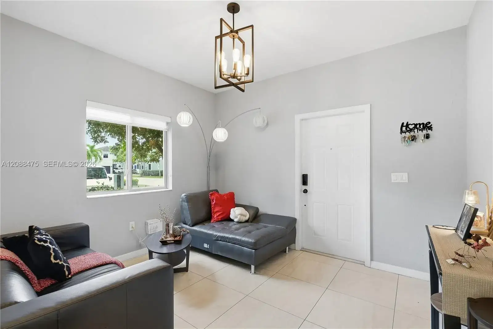 16335 SW 44th Ter, Miami FL 33185 photo 4