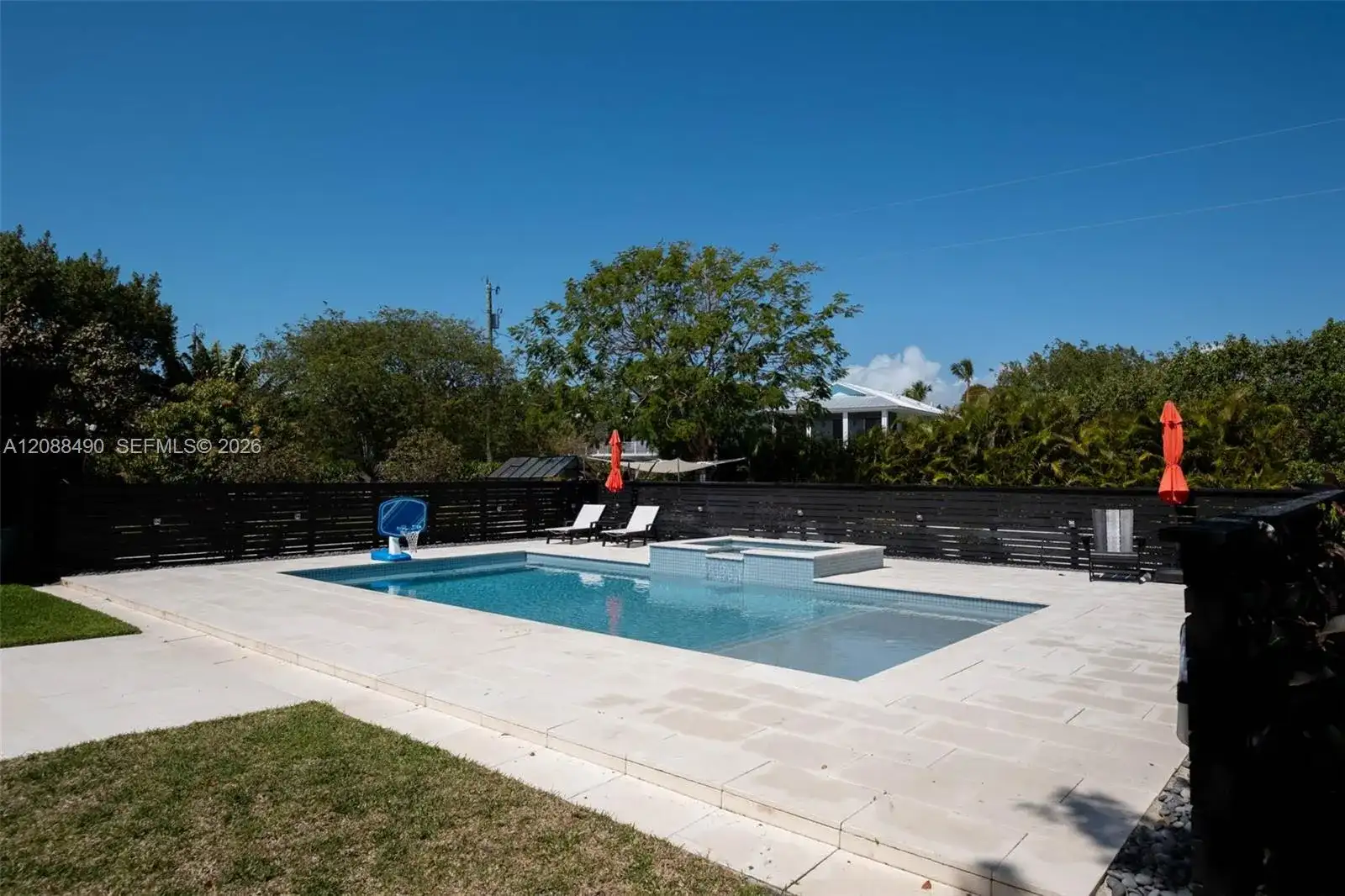 55 Ocean Front Dr, Key Largo FL 33037 photo 3