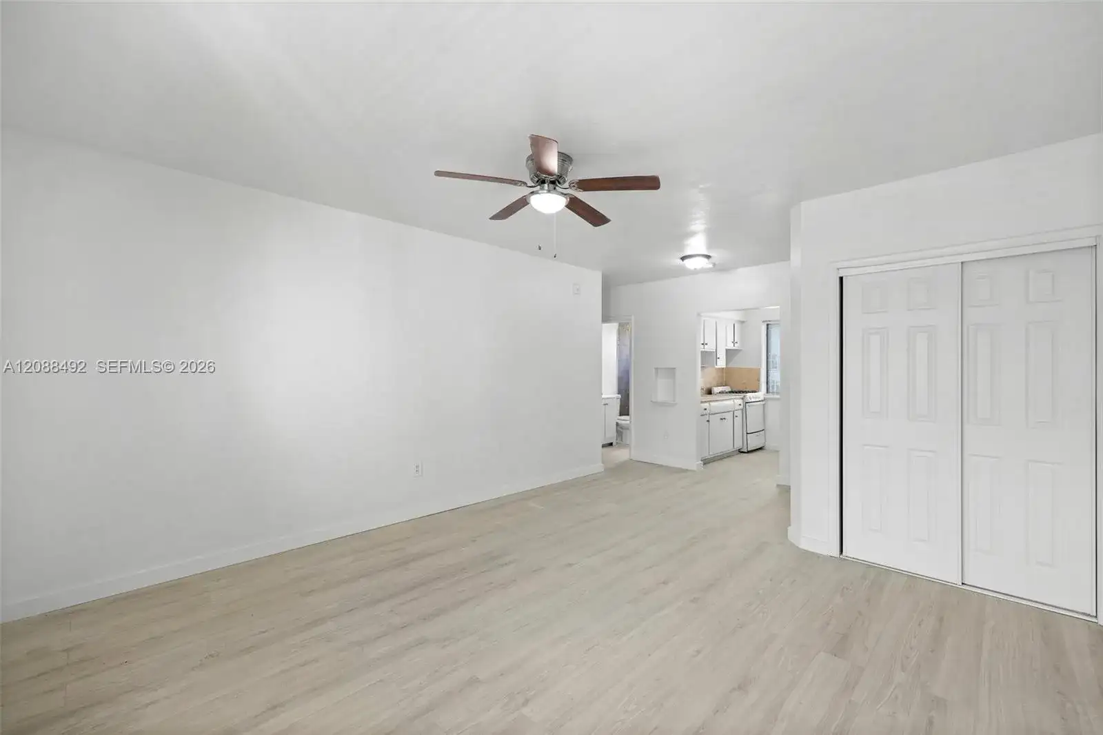 7721 Dickens Ave # 6, Miami Beach FL 33141 photo 5