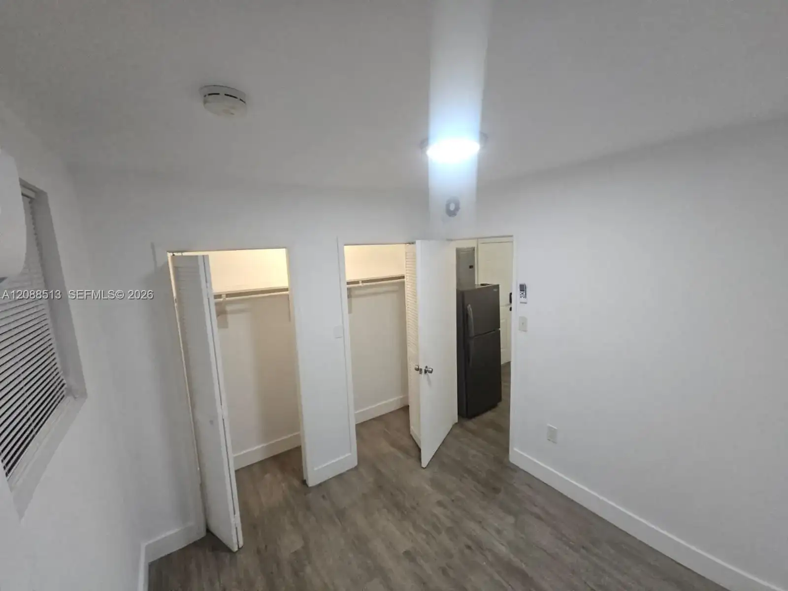 784 NW 100th St # C, Miami FL 33150 photo 3
