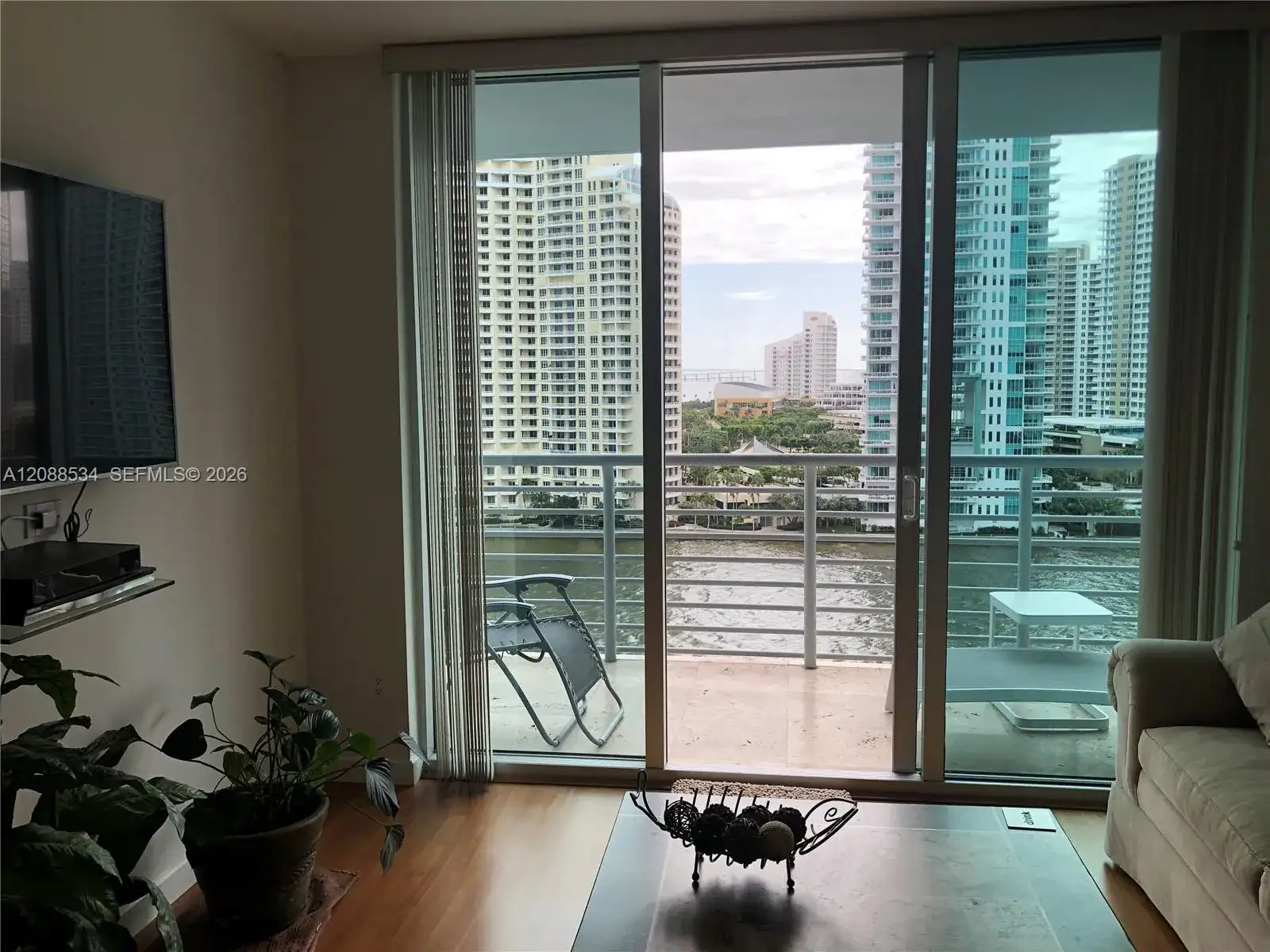 335 S Biscayne Blvd # 1405, Miami FL 33131 photo 3