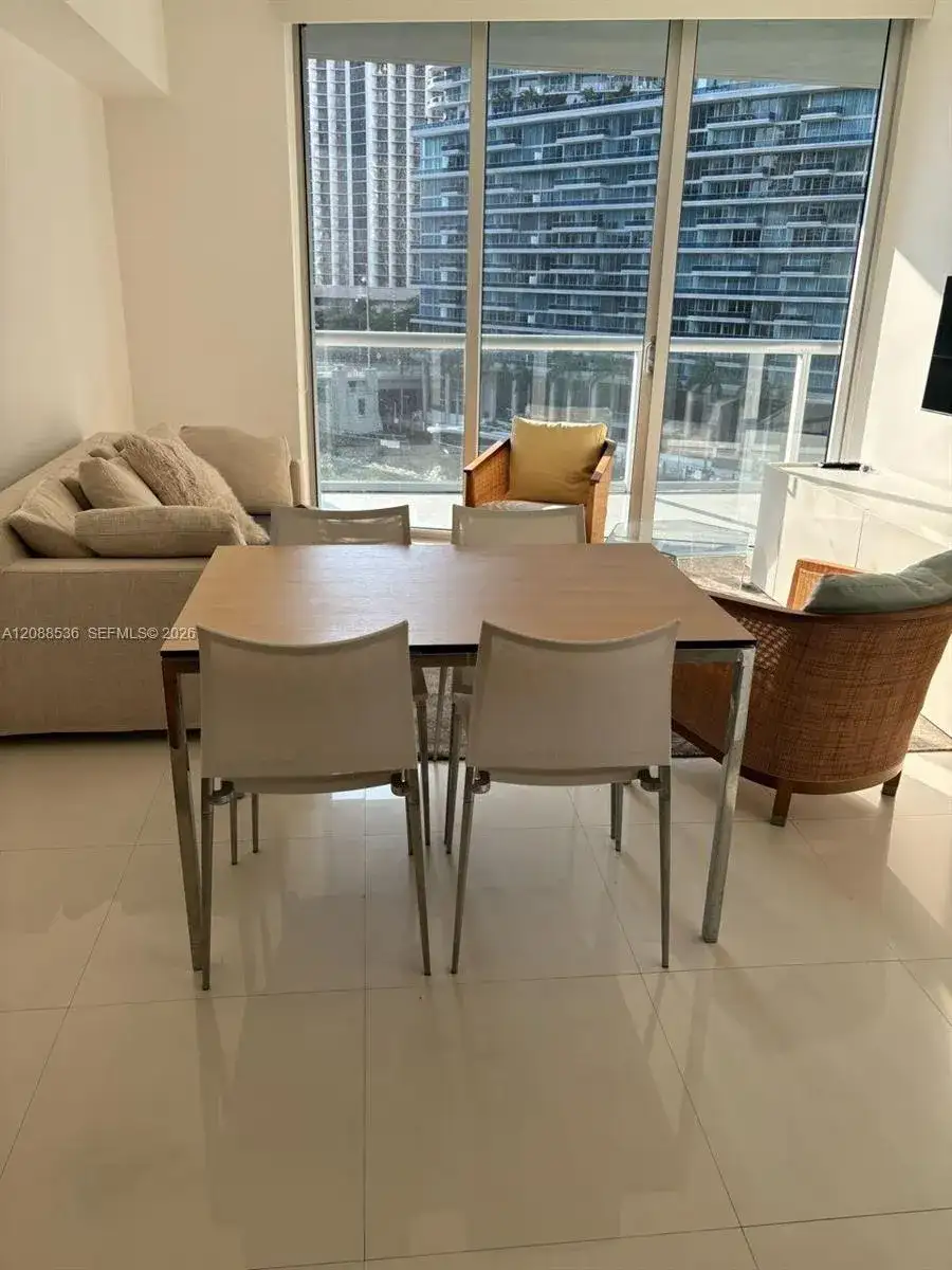 465 Brickell Ave # 804, Miami FL 33131 photo 4