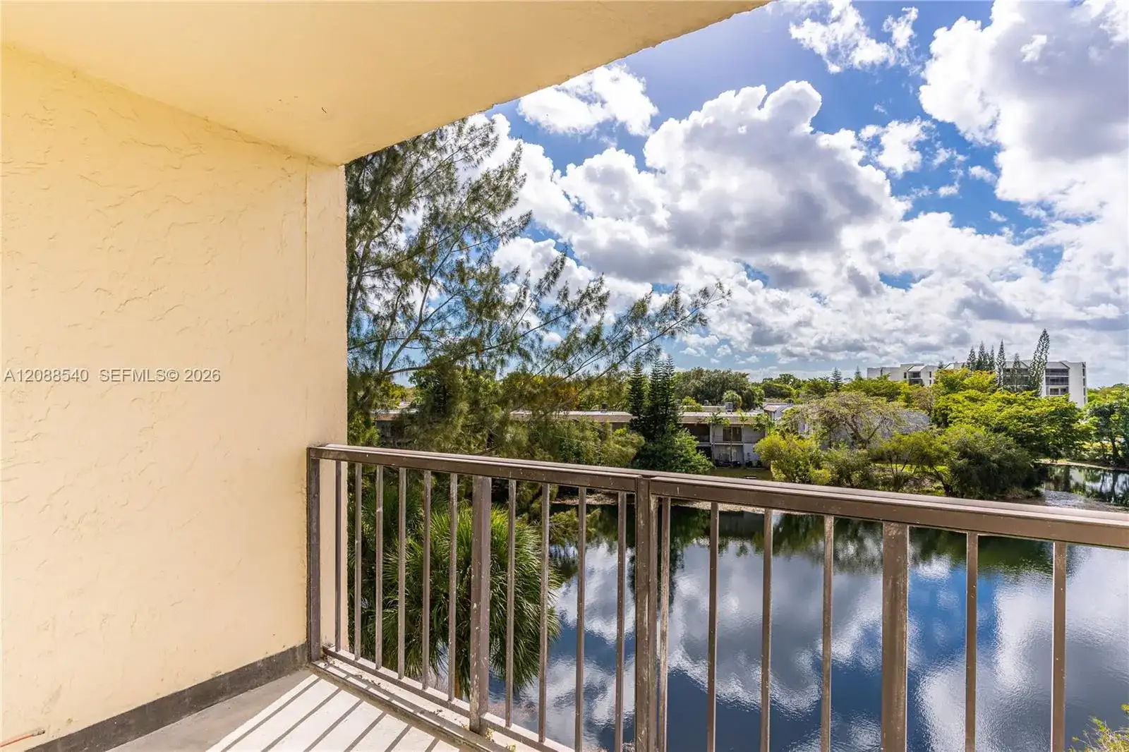 14250 SW 62nd St # 423, Miami FL 33183 photo 2