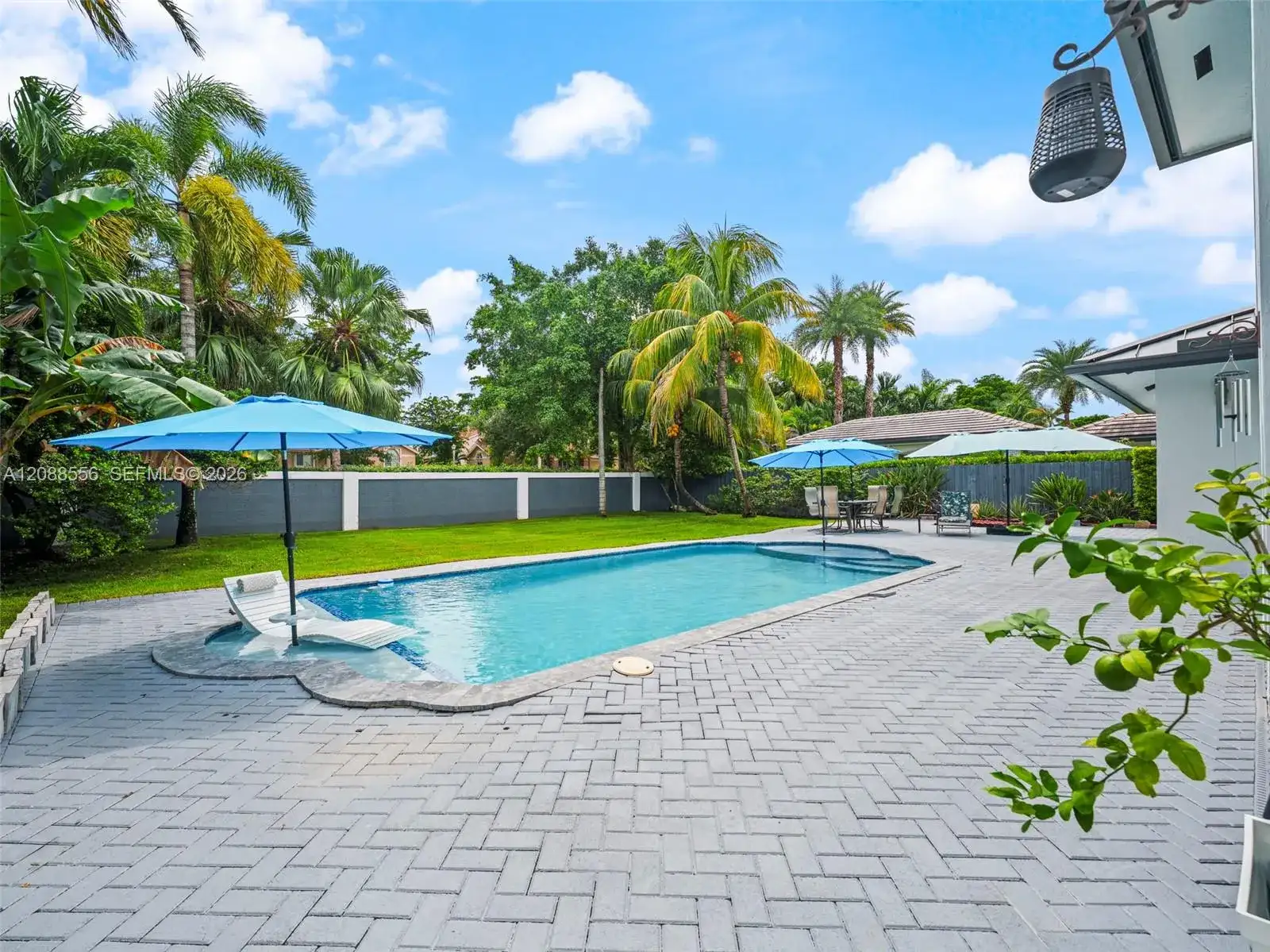 15822 SW 103rd Ln, Miami FL 33196 photo 2