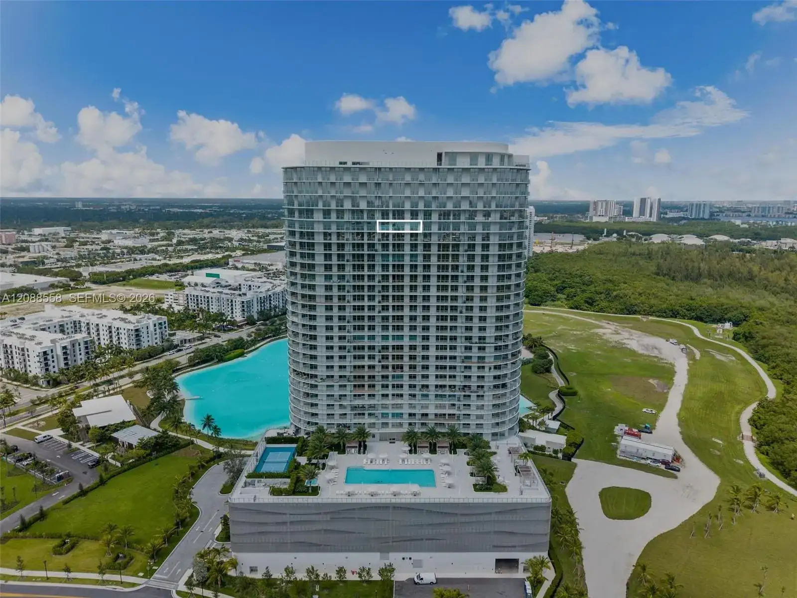 2411 Laguna Circle # 2803, Miami FL 33181 photo 4