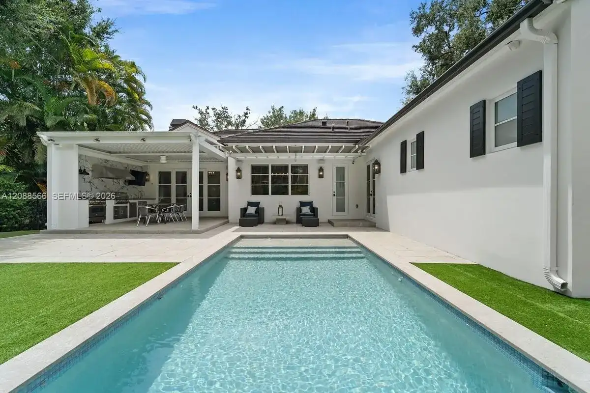 5851 SW 77th Ter, South Miami FL 33143 photo 3
