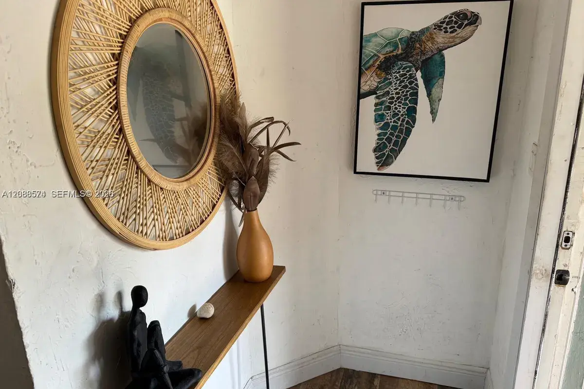 1101 NE 14th Ave # 1, Fort Lauderdale FL 33304