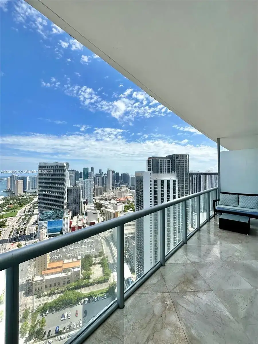 888 SE Biscayne Blvd # 4803, Miami FL 33132 photo 2