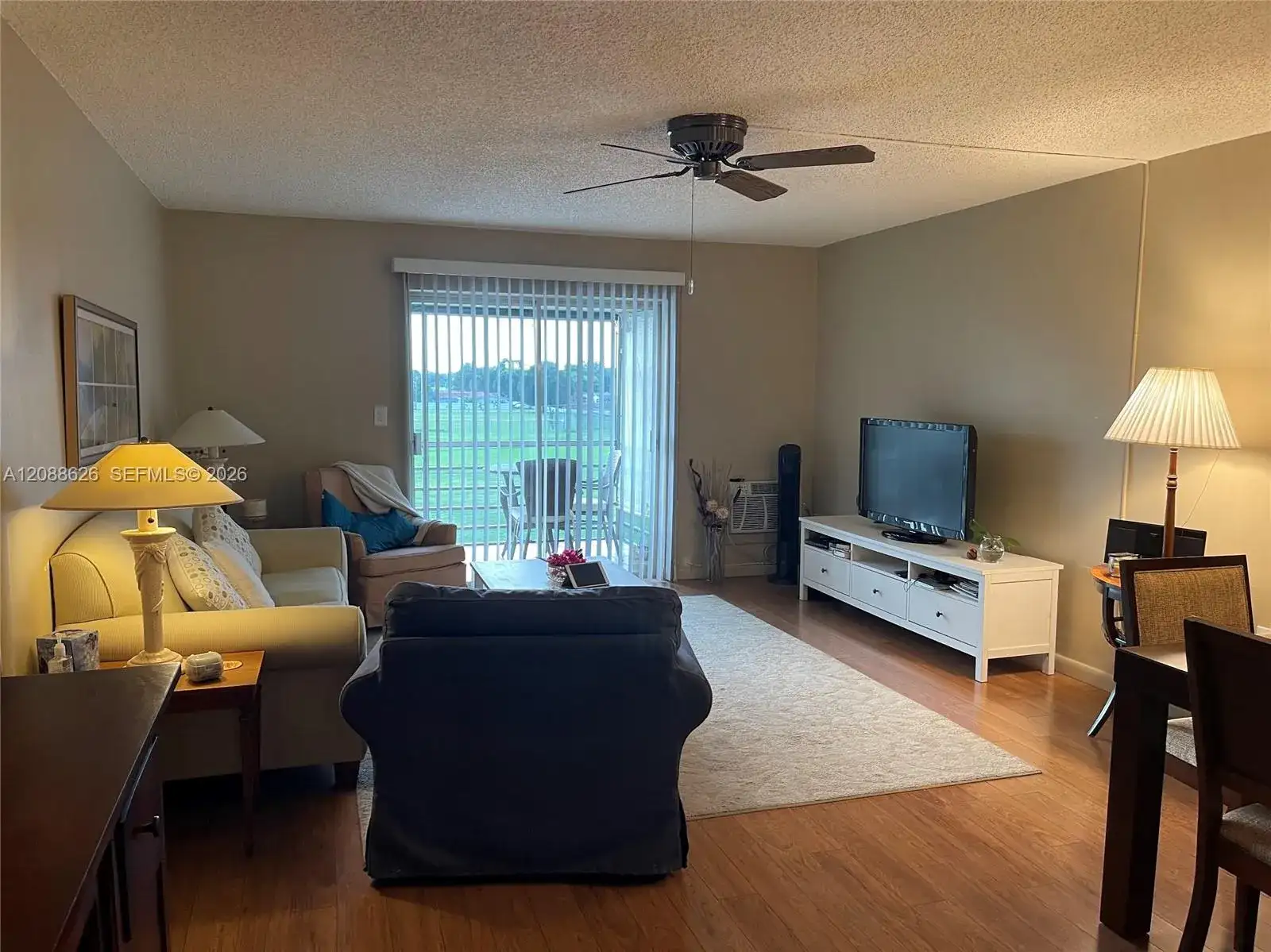 17001 NE 13th Ave # 302, Miami FL 33162 photo 2