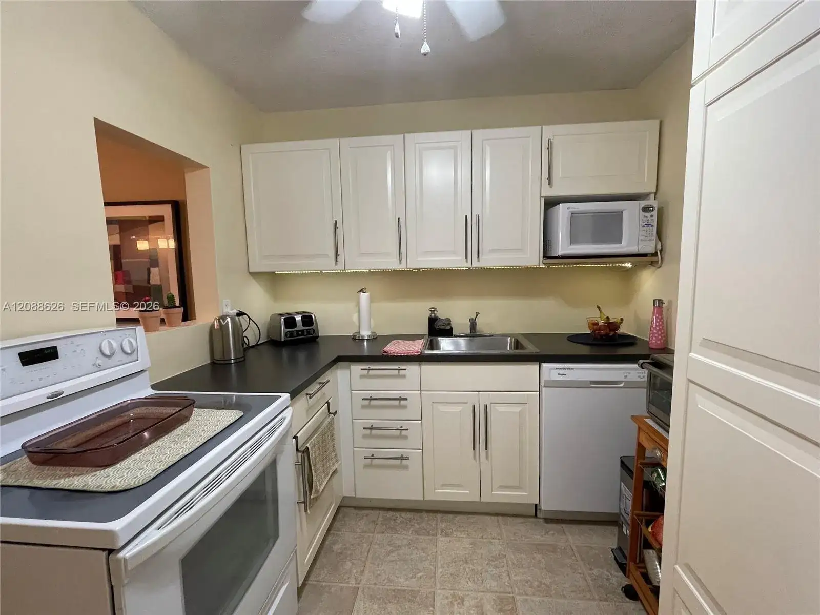 17001 NE 13th Ave # 302, Miami FL 33162 photo 5