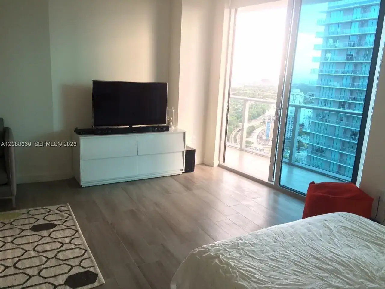 1100 S Miami Ave # 3205, Miami FL 33130 photo 2