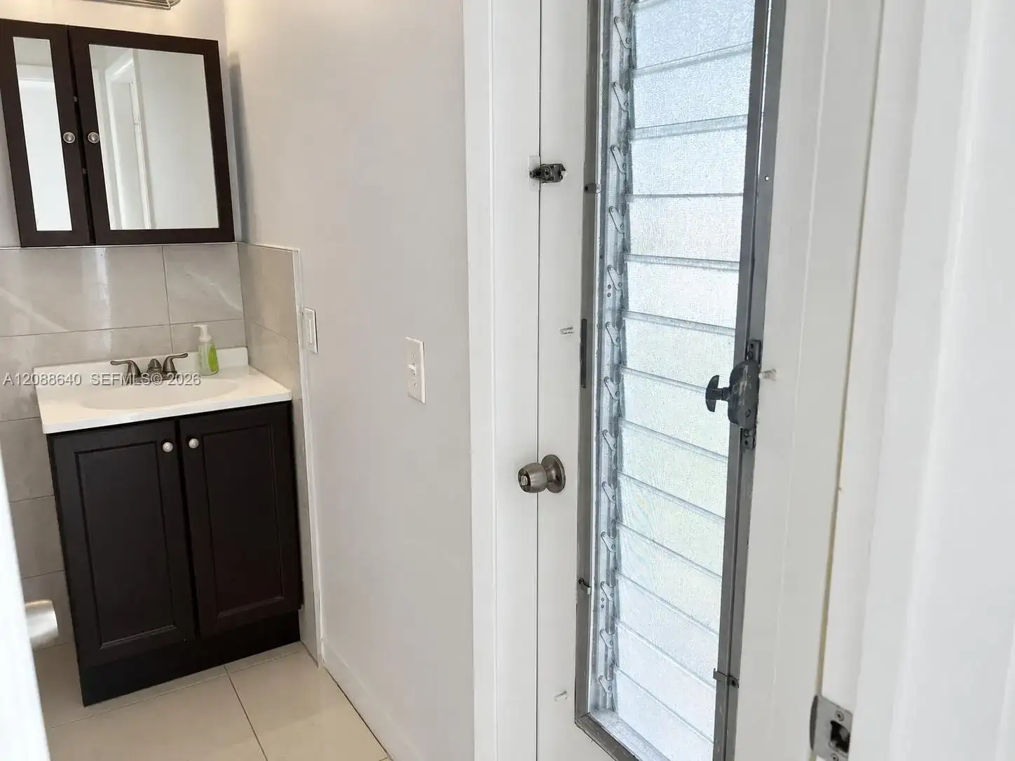 8981 SW 57th Ter, Miami FL 33173 photo 4