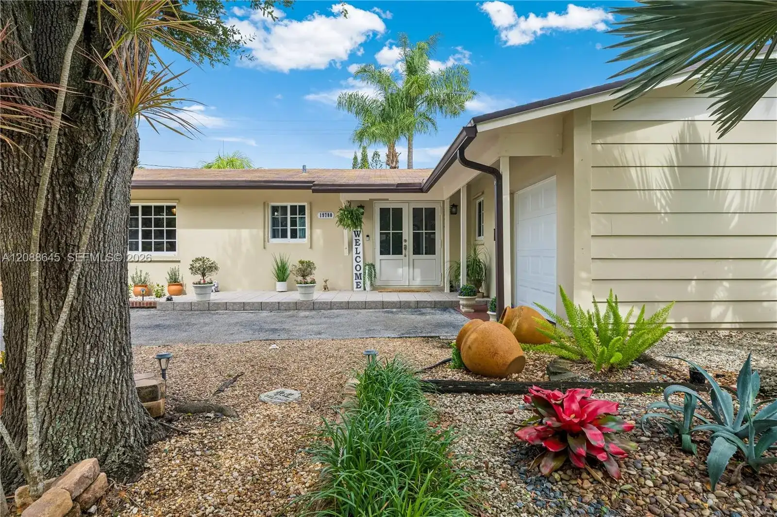 19780 SW 101st Ave, Cutler Bay FL 33157 photo 4