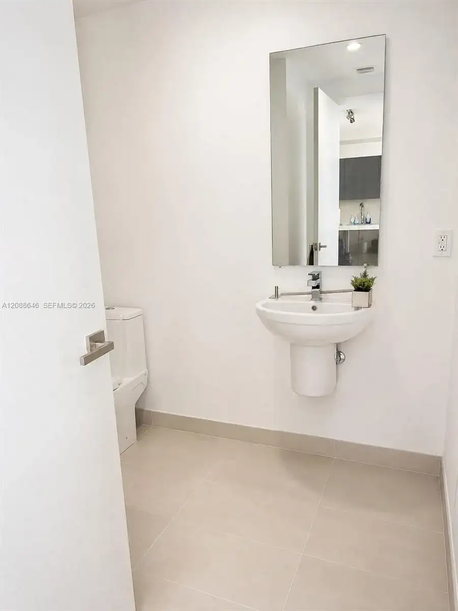 1080 Brickell Ave # 907, Miami FL 33131 photo 2