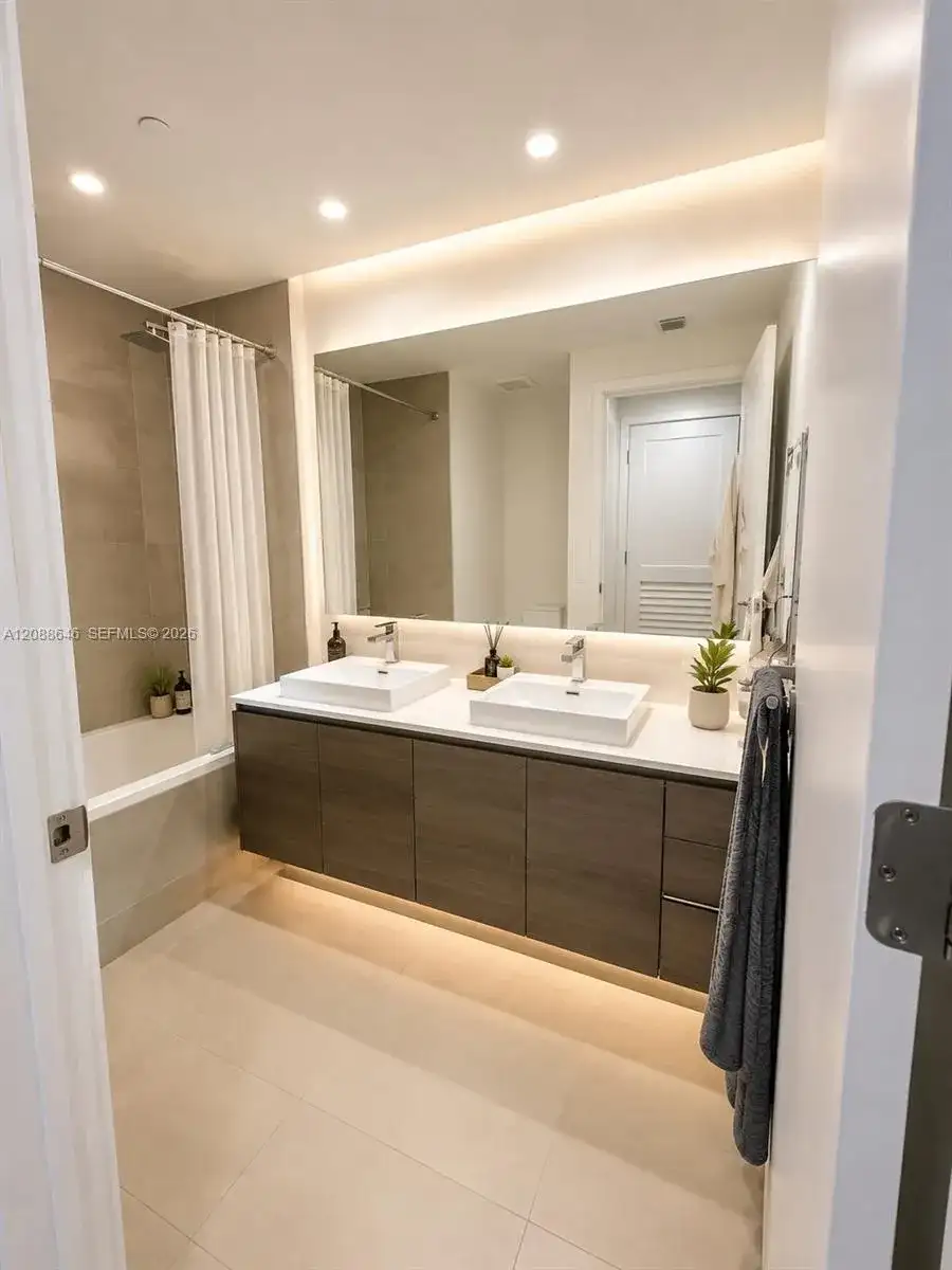 1080 Brickell Ave # 907, Miami FL 33131 photo 3