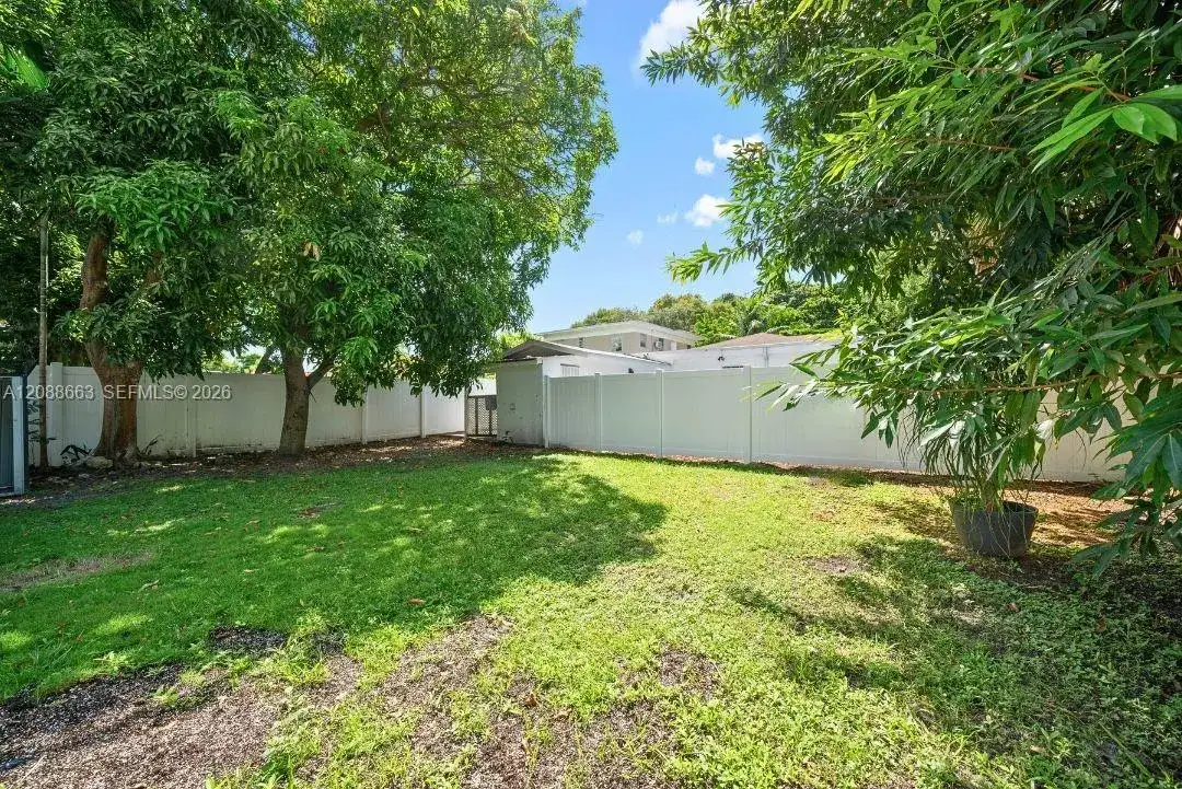 3675 SW 23rd St # A, Miami FL 33145 photo 4