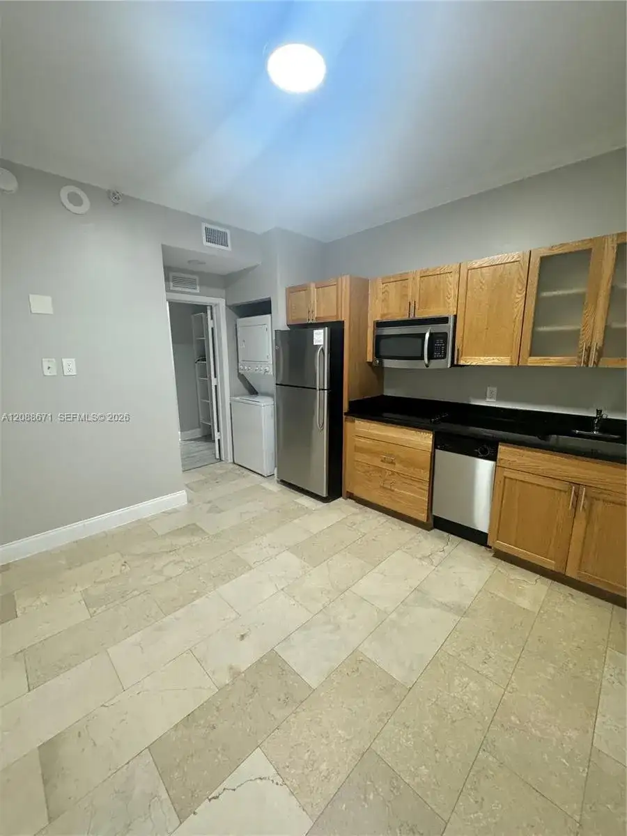 1750 NW 107th Ave # R707, Sweetwater FL 33172 photo 5