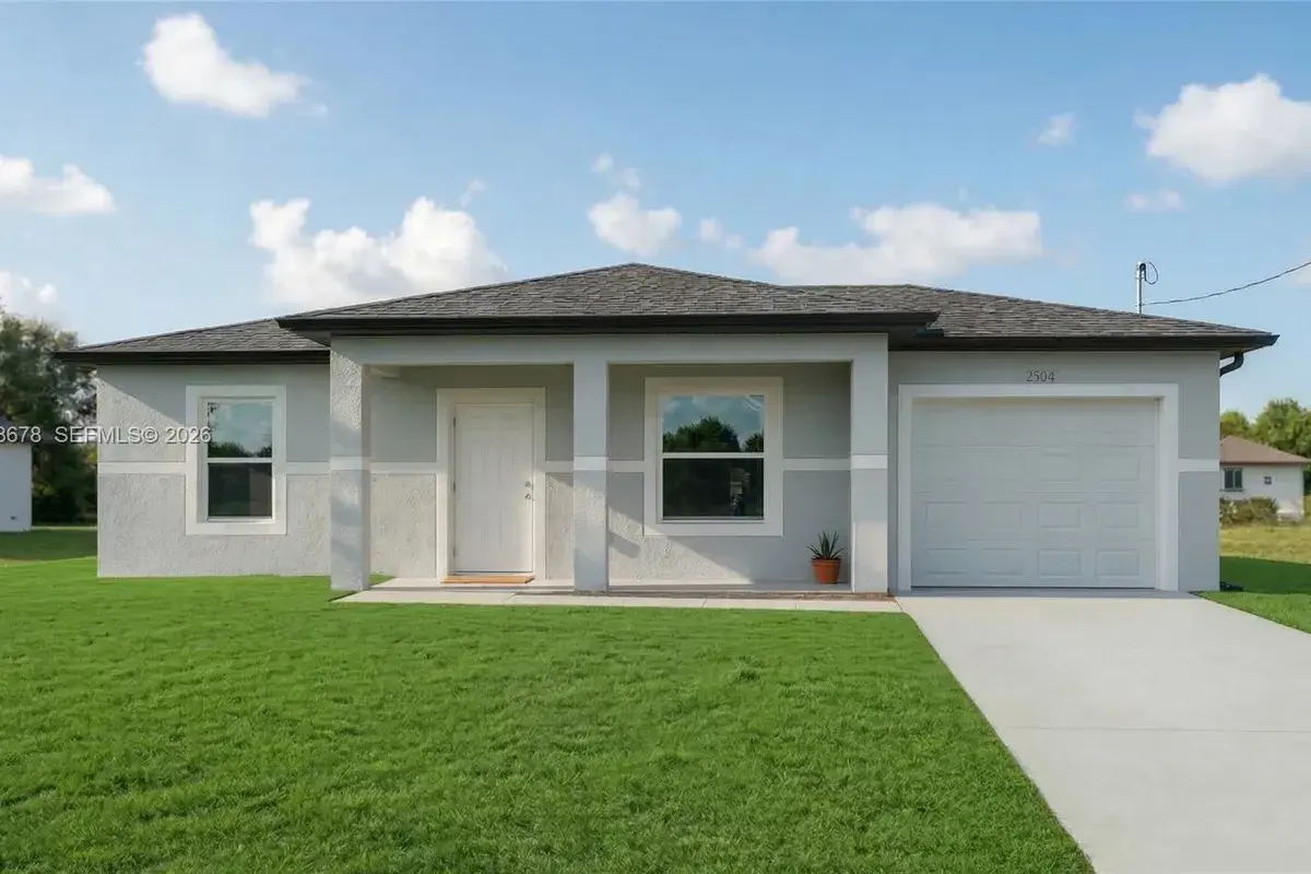 1106 E CAPRI ST # 0, Lehigh Acres FL 33974