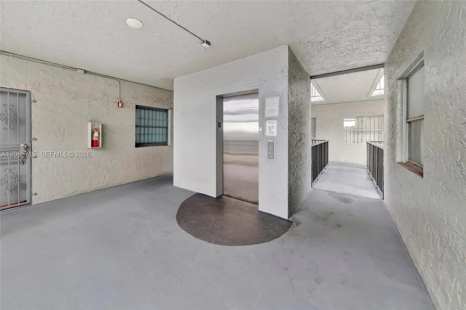 305 W 68th St # 419, Hialeah FL 33014 photo 4