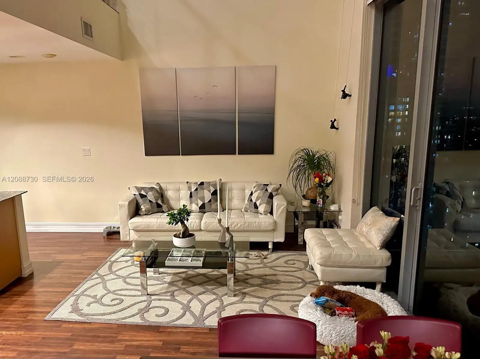 1050 Brickell Ave # 3216, Miami FL 33131 photo 2