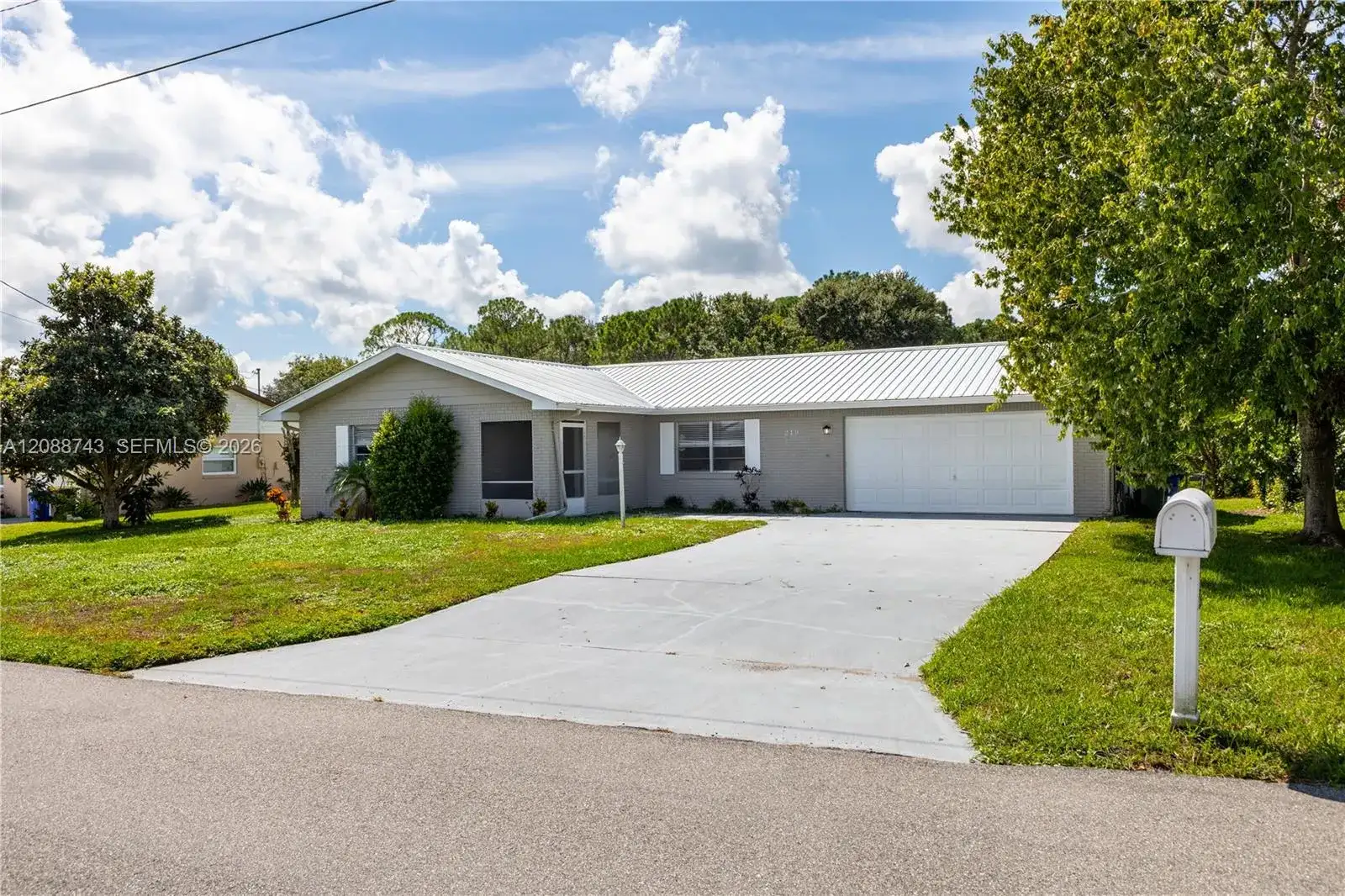 219 Cumquat Road NE, Lake Placid FL 33852 photo 2
