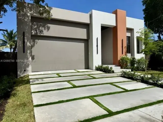 1724 NE 16th Ave, Fort Lauderdale FL 33305