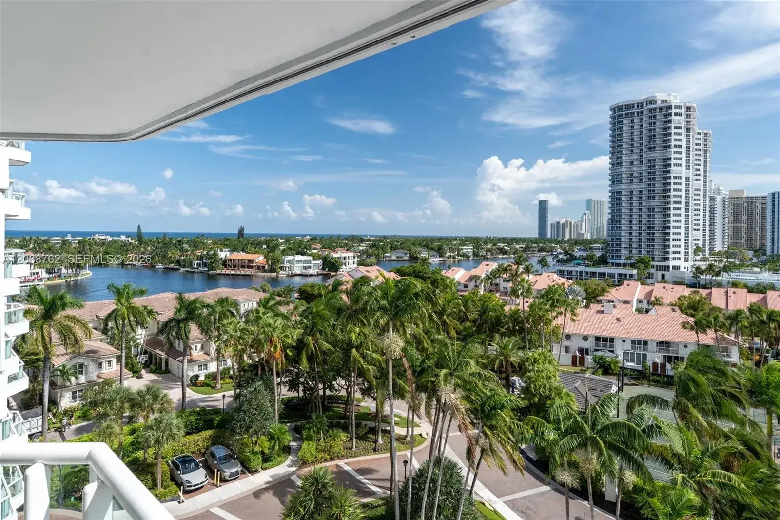 21050 Point Pl # 802, Aventura FL 33180