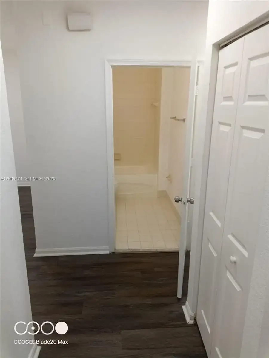 1095 Golden Lakes Blvd # 924, West Palm Beach FL 33411 photo 4