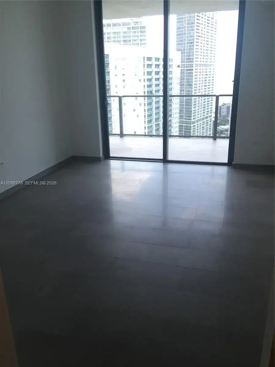 68 SE 6th St # 3405, Miami FL 33131 photo 4