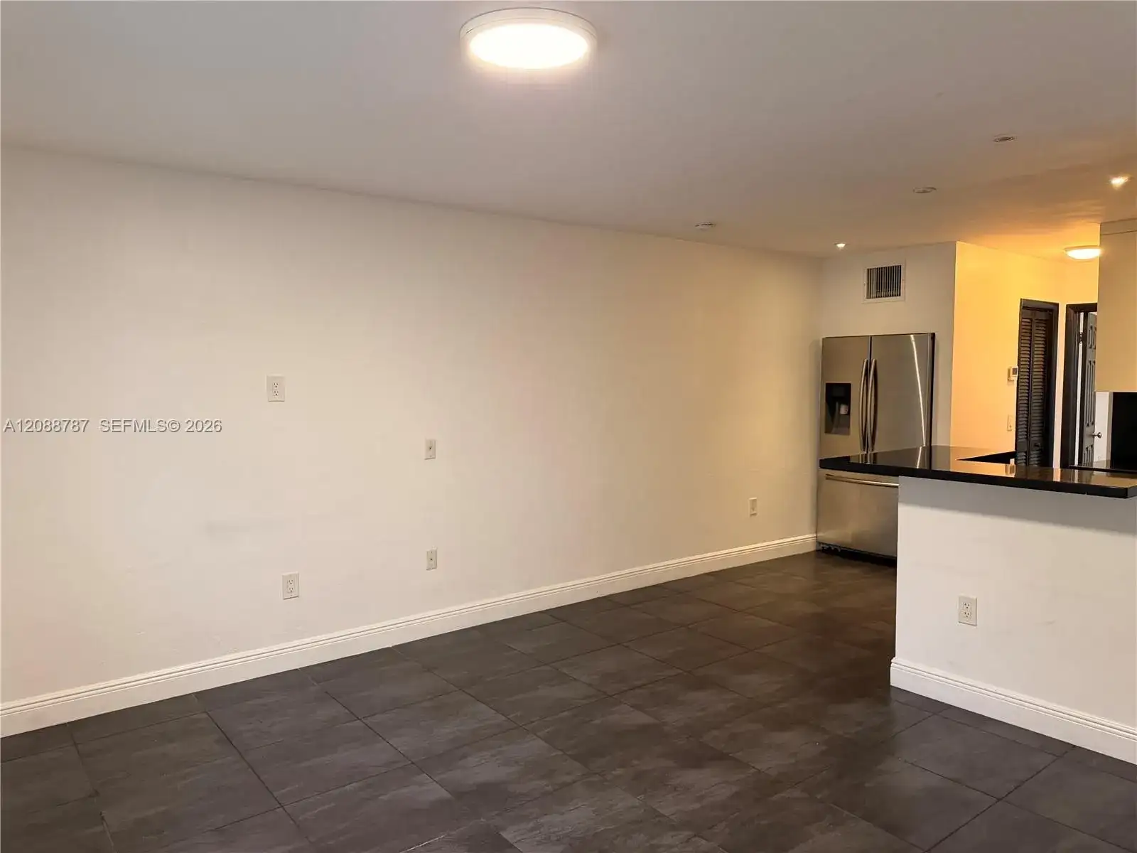 3040 NW 27th St # 3042, Miami FL 33142 photo 4