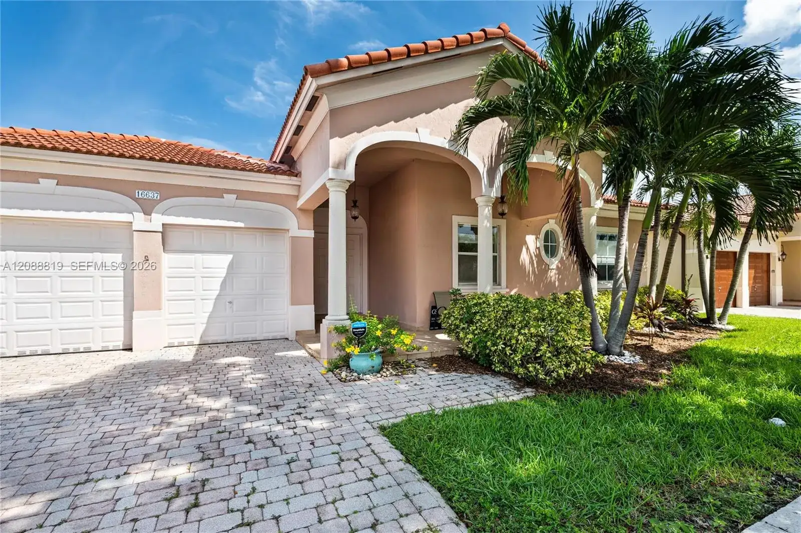16637 SW 81st Ter, Miami FL 33193 photo 3